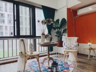 Fujia Selection Theme Apartment Hotel in Shanghai