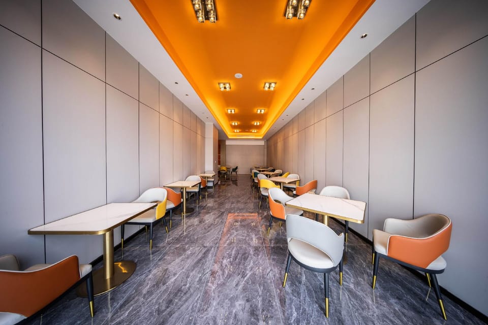 CEO·Mingyue Hotel (Pujiang Jinzhai E-commerce Industrial Park Branch) Hotel in Hangzhou