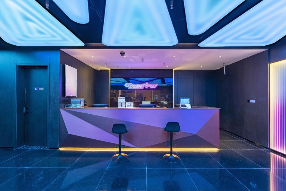 Weikai Esports Hotel (Shanghai Hongqiao Hub Longhu Tianjie Branch) Hotel in Shanghai