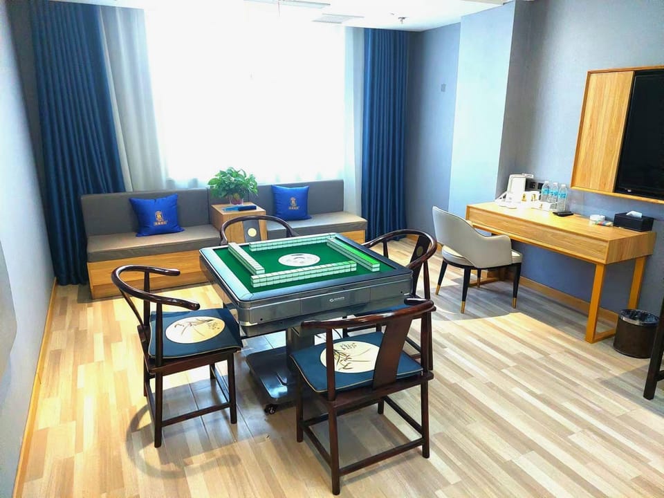Super 8 Hotel (Linyi Linshu Changlin Street Branch) Hotel in Jiangsu