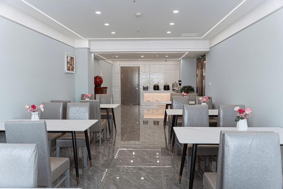 Galaxy Star Business Hotel (High-Speed Railway Station Branch) Hotel in Jiangsu