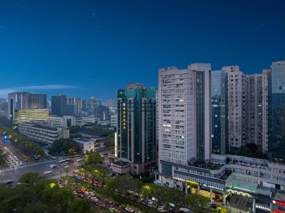 Yiduo Hotel (West Lake Huanglong Sports Center Branch) Hotel in Hangzhou