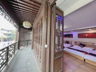 Kaiyuan Manyuege Resort Hotel (Tai'erzhuang Ancient City Scenic Area Branch) Hotel in Jiangsu