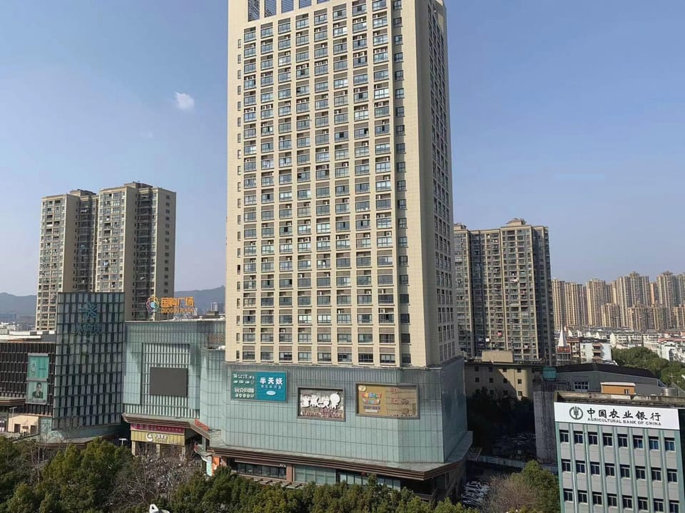 Chuang Esports Smart Choice Hotel (Xuancheng Guogou Plaza Branch) Hotel in Zhejiang