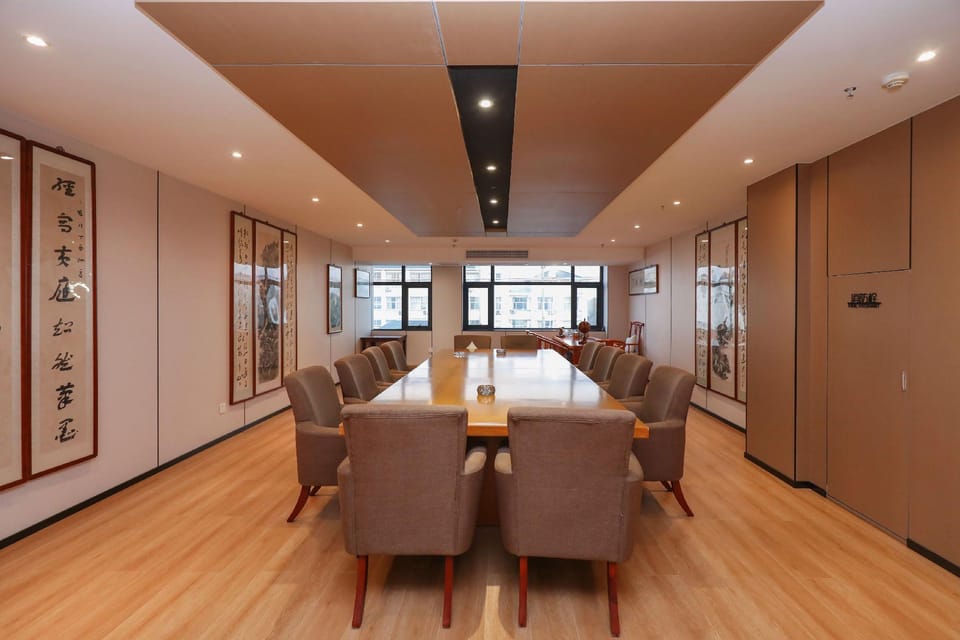 Qingmu Platinum Hotel (Ma'anshan Hexian Wujiang Branch) Hotel in Nanjing