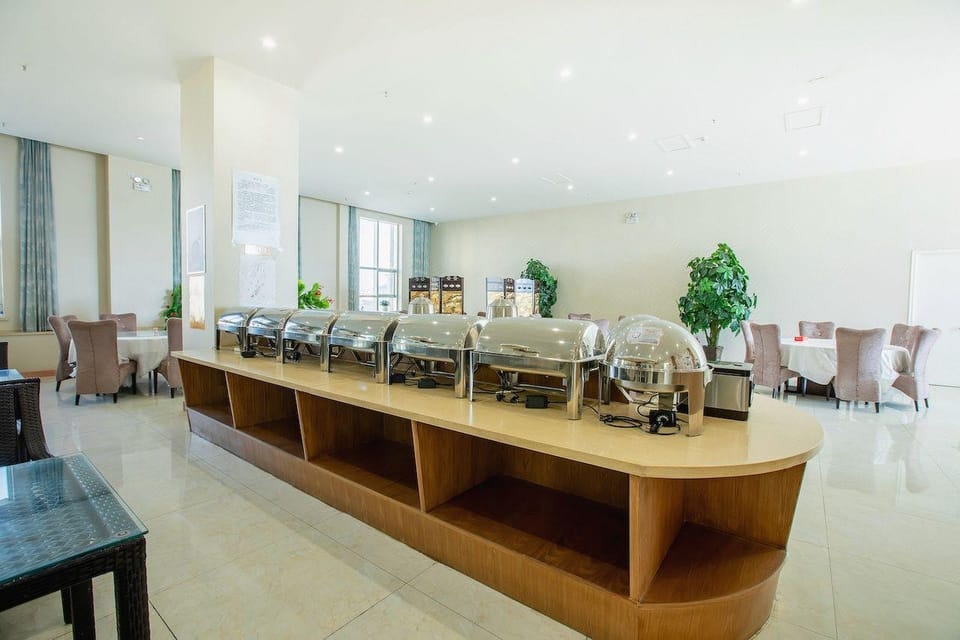 Cathay Grand Hotel Hotel in Qinghai