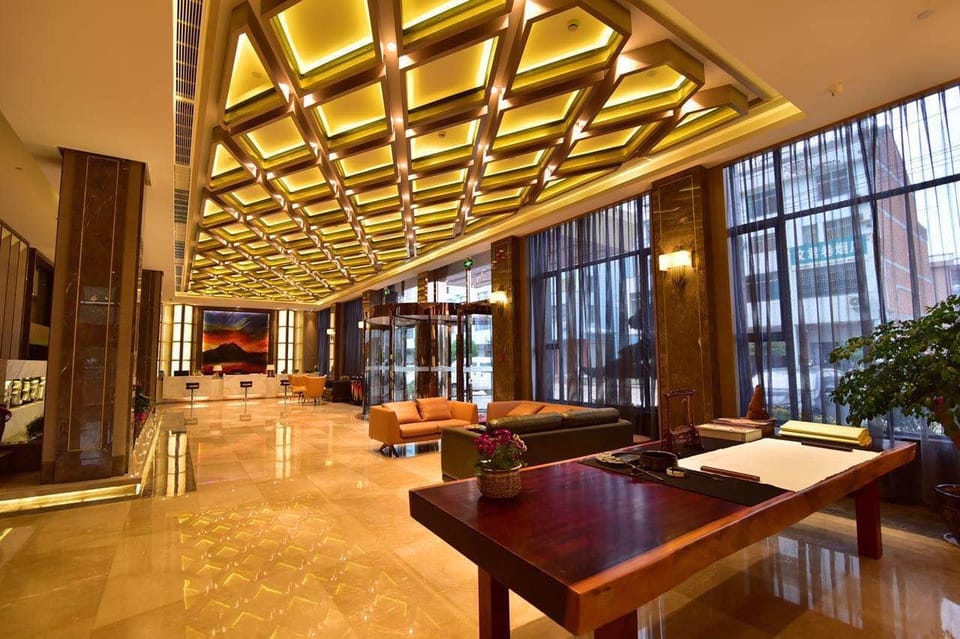 Huilong Hotel Hotel in Zhejiang