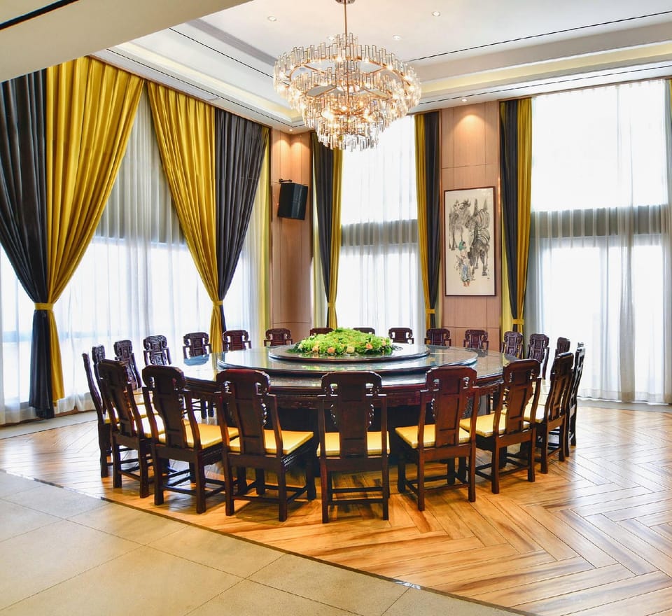 Huilong Hotel Hotel in Zhejiang