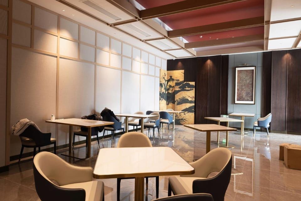 CEO·Minglan Xishi Cultural Hotel (Zhuji City Center Xiangjie Branch) Hotel in Hangzhou
