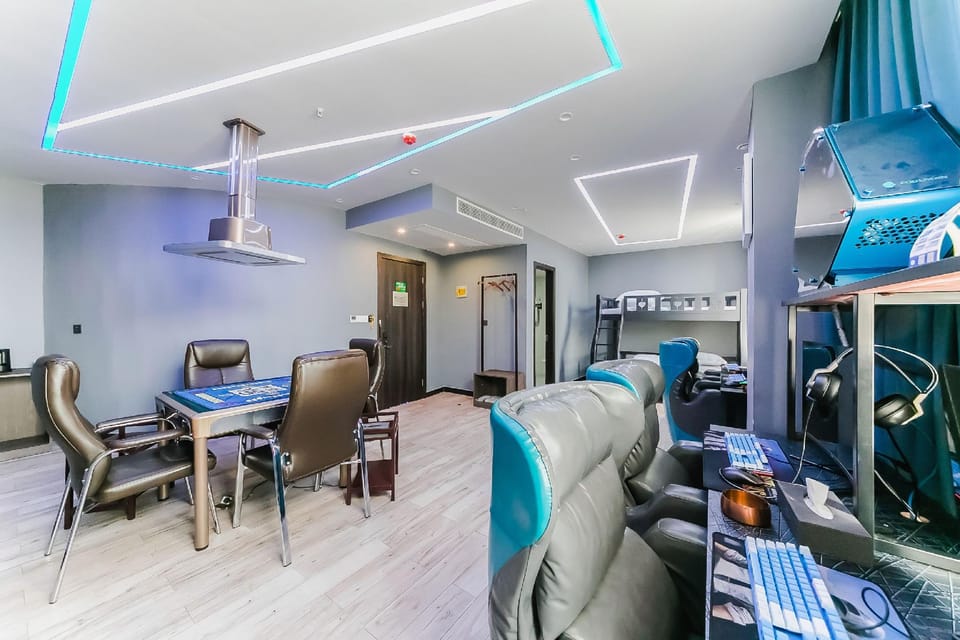 Jifeng Esports Hotel (Dongyang No.1 Department Store) Hotel in Hangzhou
