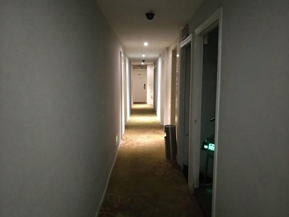 Chenrui Business Hotel (formerly Huadun Hotel) Hotel in Zhejiang