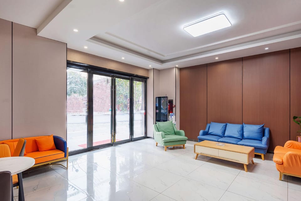 Qingcheng Hotel (Jiangning Zhushan Road Wanda Plaza Branch) Hotel in Nanjing