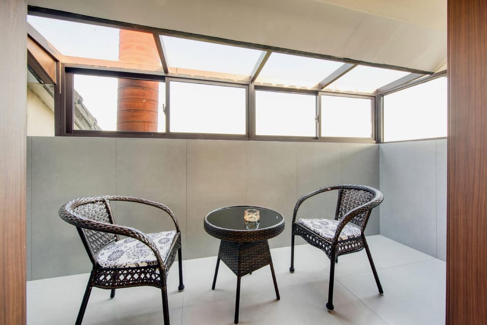 Nanxun Ancient Town Branch: A B&B with Calligraphy, Painting, and Aesthetics by the Xunxi River Hotel in Suzhou