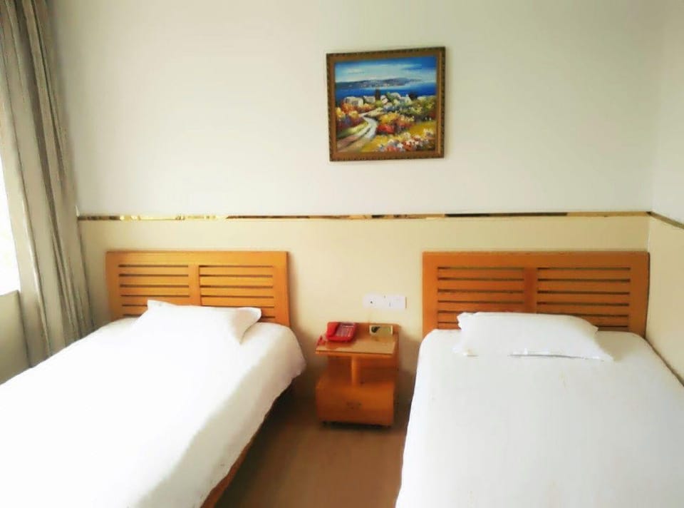Huayue Hotel Hotel in Zhejiang