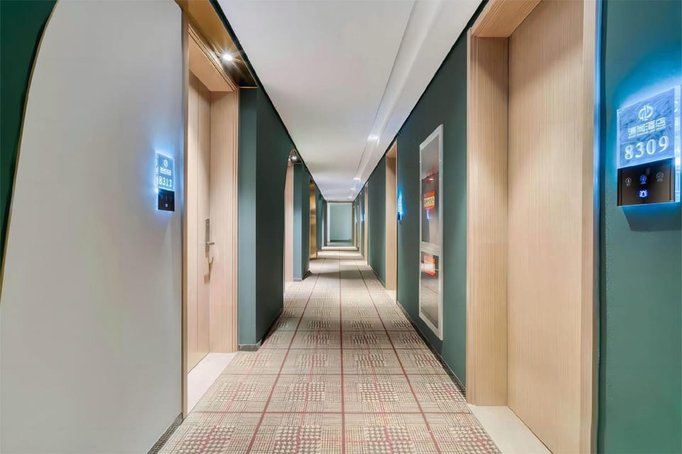 Lisheng Hotel (Hangzhou Huazhong South Road Metro Station Branch) Hotel in Hangzhou