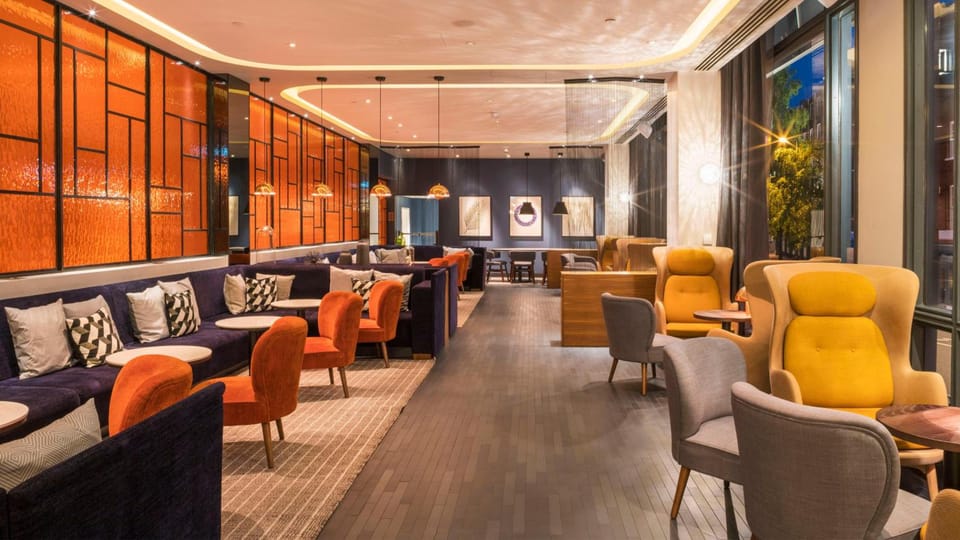 Bar/lounge