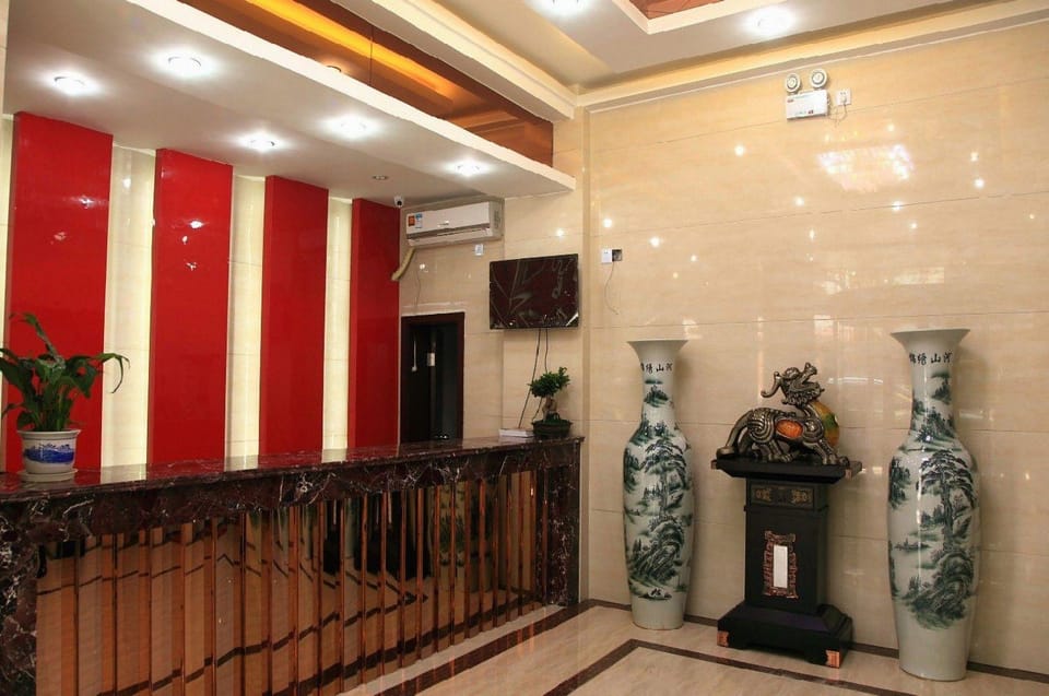 Juji Business Hotel (Puyuan Branch) Hotel in Zhejiang