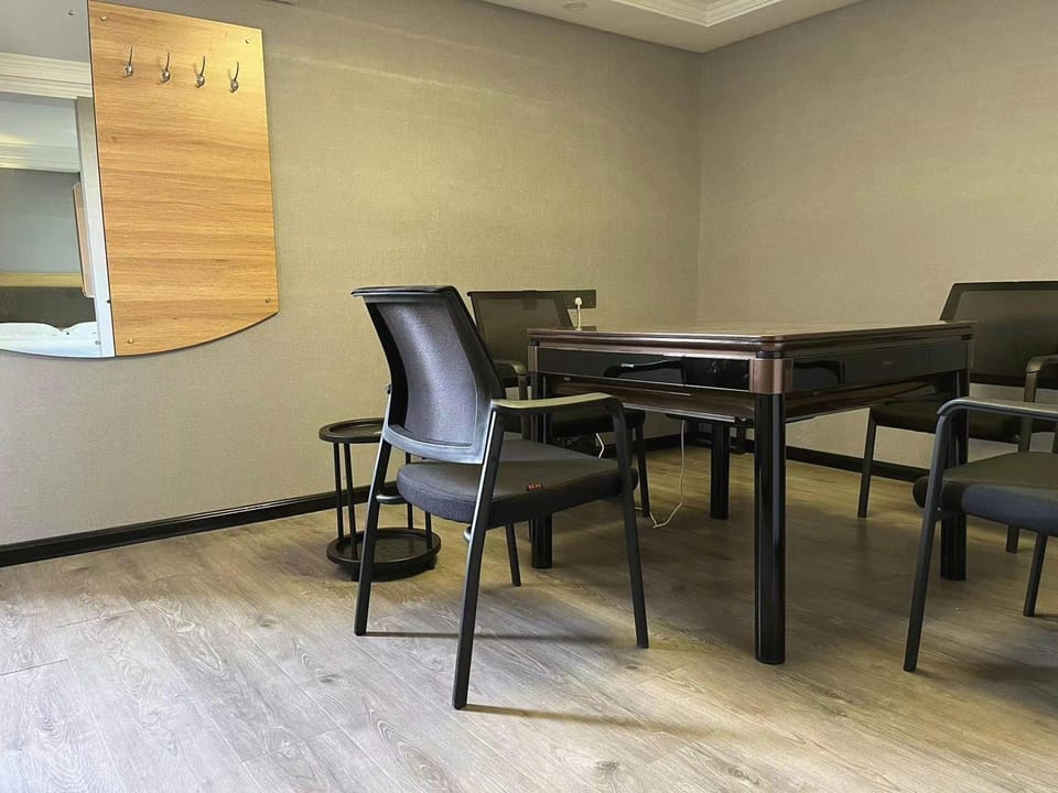 Zhongyi Selected Hotel (Huai'an Huaiyin Normal University Branch) Hotel in Jiangsu