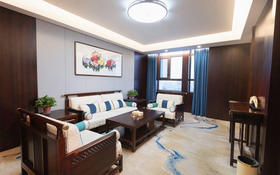 Shunyuan Hongxi Hotel (Weishan Branch) Hotel in Jiangsu