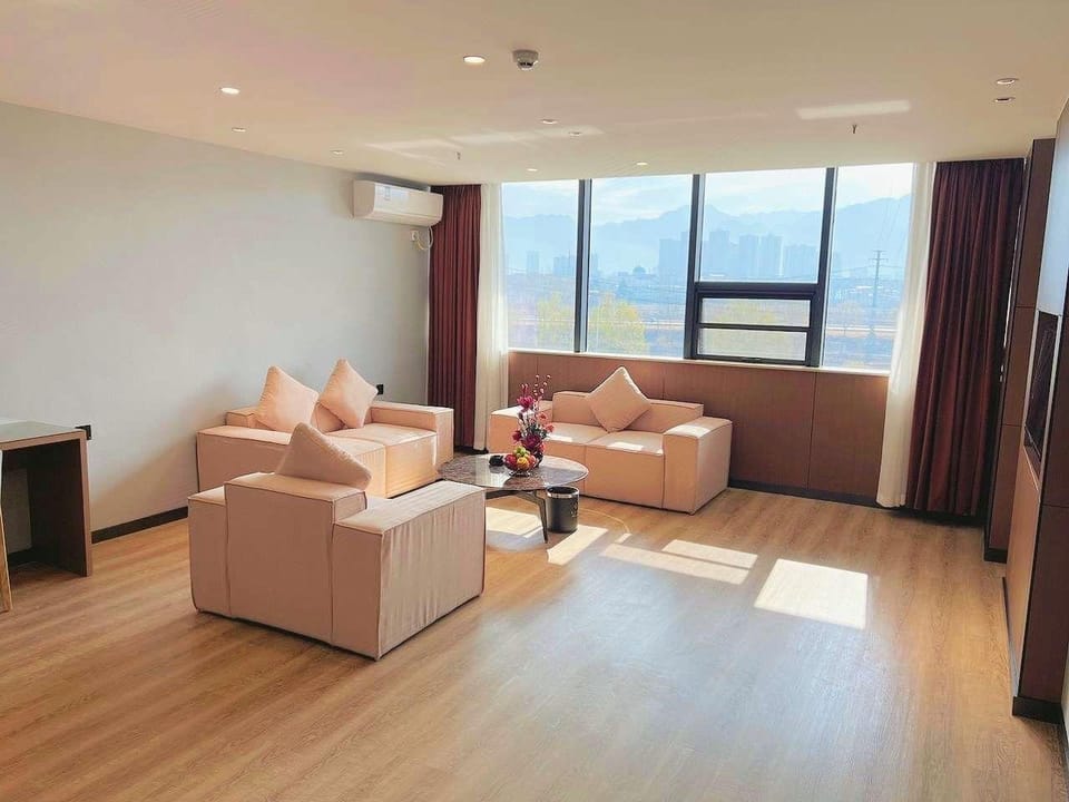 Qinhe Hotel Hotel in Hubei