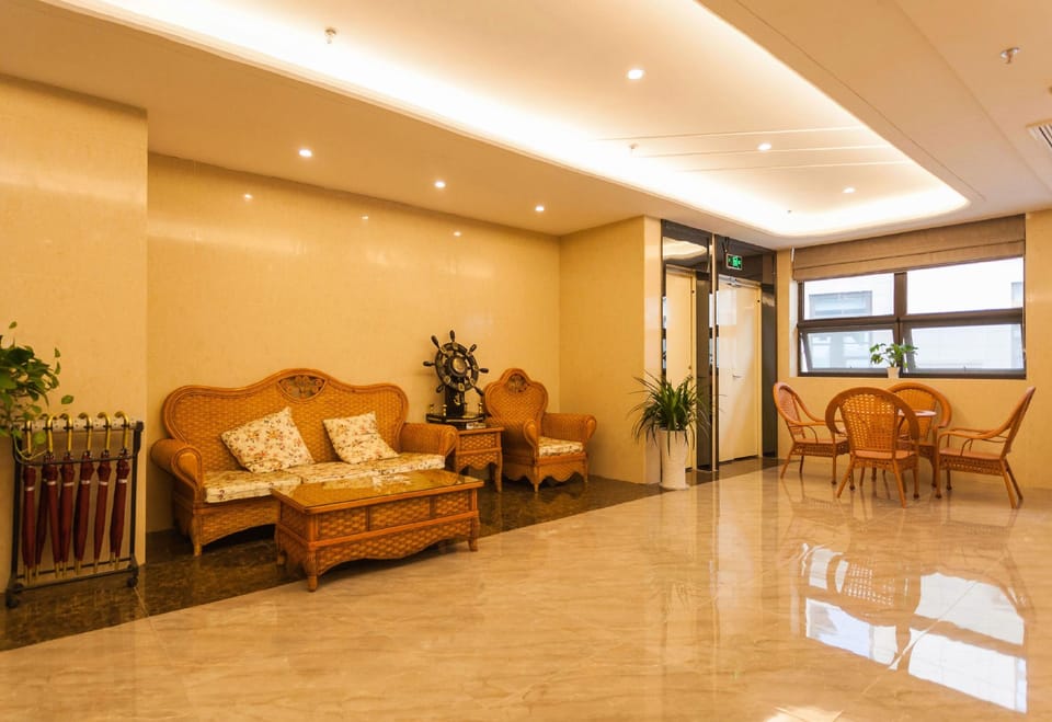 Renyue Hotel Hotel in Jiangsu