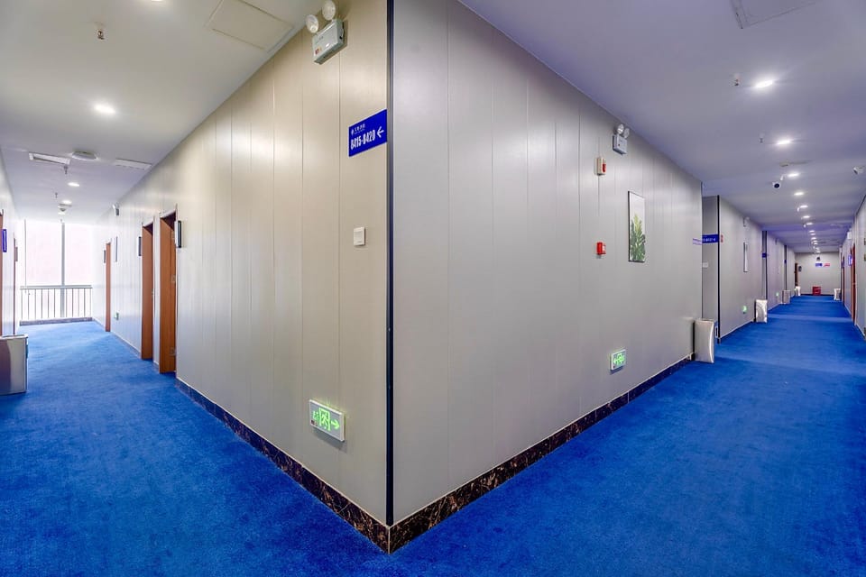 Wenxu Luxury Hotel (Central City University Town Branch) Hotel in Nanjing