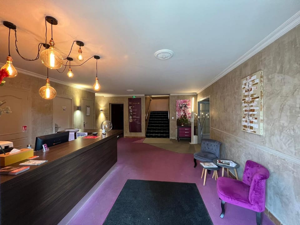 Logis Hotel Restaurant Saint Romain Hotel in Auvergne-Rhône-Alpes