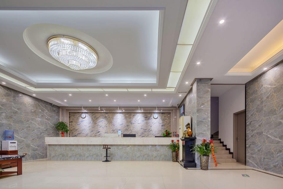 Home Inns Group - Hefei Longgang Development Zone Paibo Cloud Hotel Hotel in Jiangsu