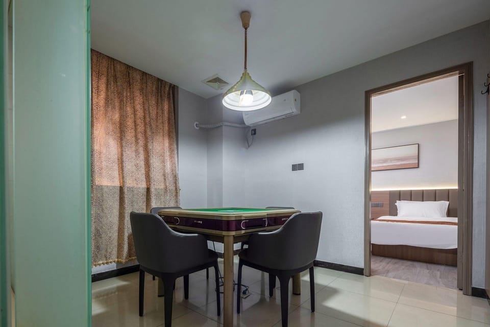 Home Inns Group - Hefei Longgang Development Zone Paibo Cloud Hotel Hotel in Jiangsu