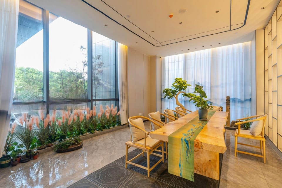 Meet the Wisdom of the East Hotel Hotel in Nanjing