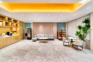 Yixuan Hotel (Ningbo Cixi Yintai Department Store Suntang Road Branch) Hotel in Zhejiang