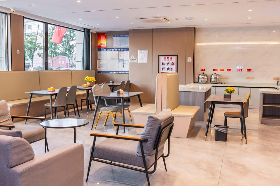 7 Days Premium (Xuancheng Ningguo Port, Anhui-Sichuan-Tibet Highway Store) Hotel in Zhejiang