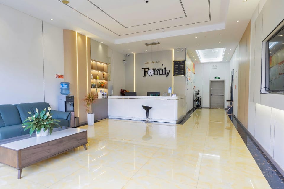 Jingyi Holiday Hotel Hotel in China