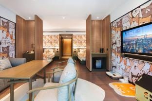 180 meters northwest of the intersection of Yaohu Road and Chayuan Road，Zhangzhu, Yixing Hotel in Jiangsu