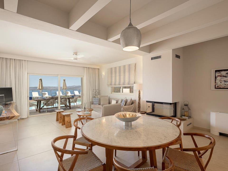 Adeste Seaview Villas - Private Pools, 900m to sea Hotel in Crete