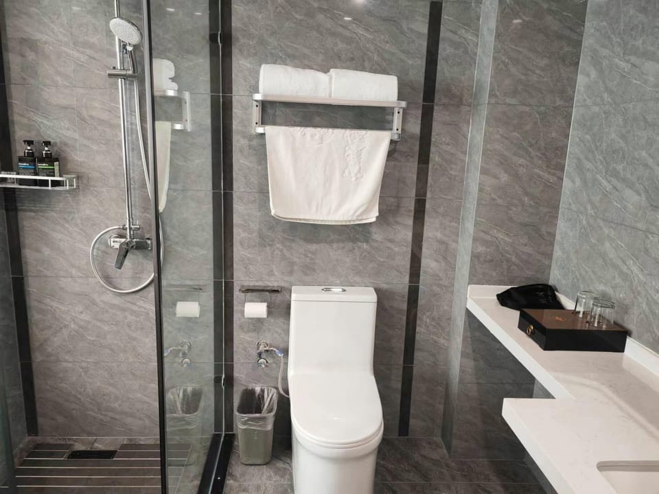 Great Wall Business Hotel Hotel in China