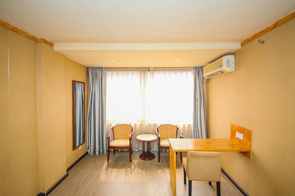 Lanbowan Hotel (Shaoxing Shusheng Hometown Branch) Hotel in Hangzhou