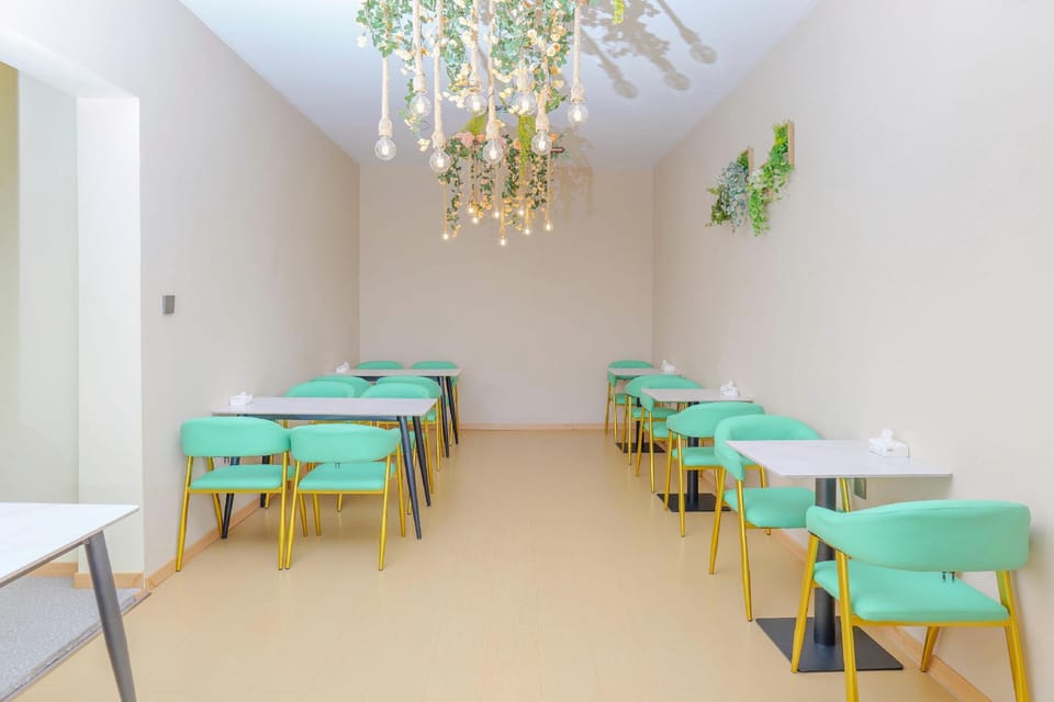 Caiyang Hotel (Renmin Road Branch) Hotel in China