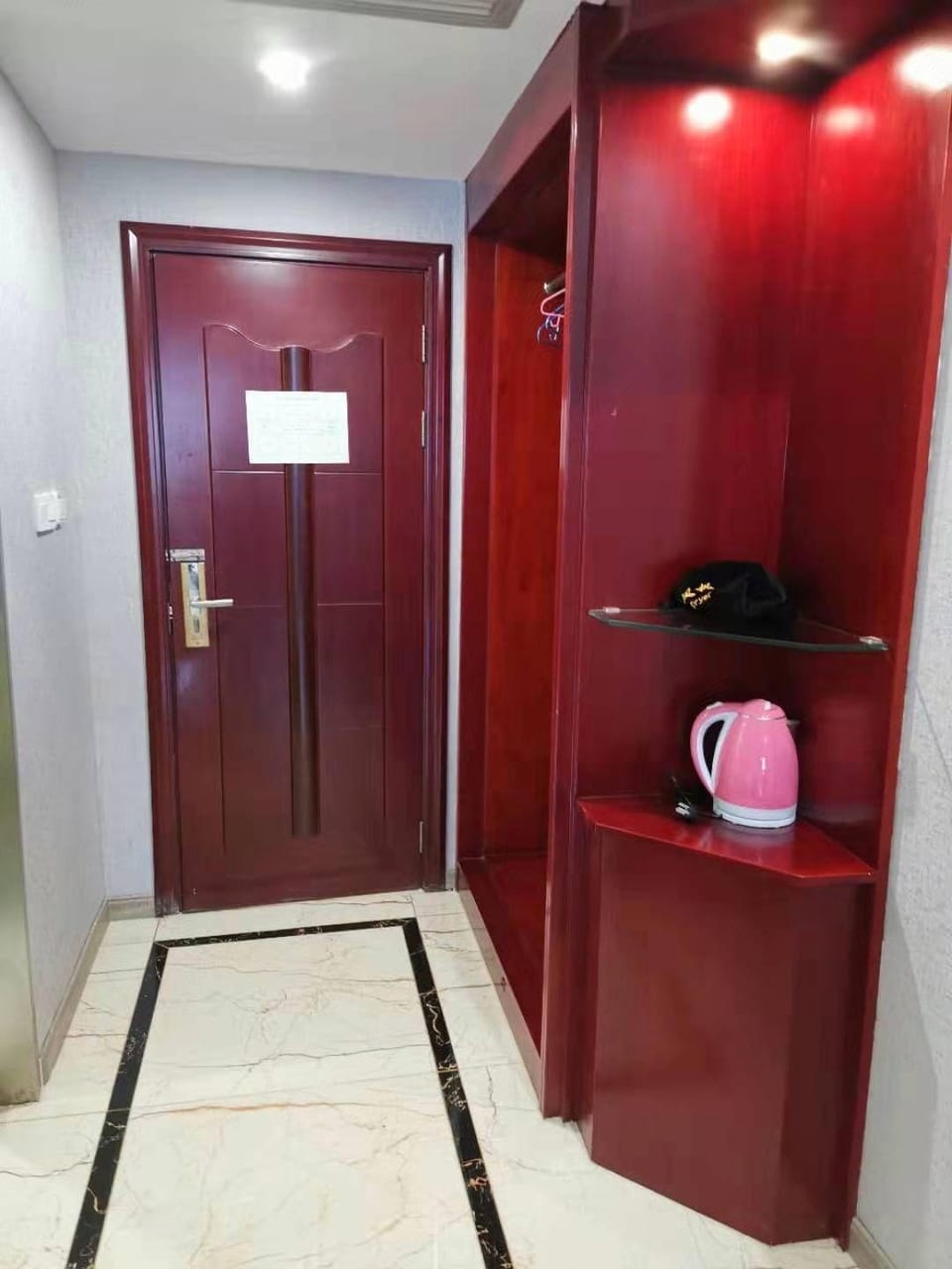 Satellite Business Hotel (Pujiang People's Square Branch) Hotel in Hangzhou