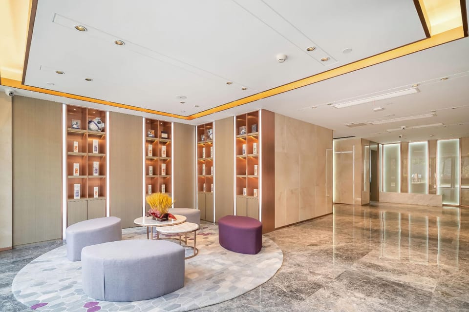 Lavande Hotel (Nanjing University of Technology Metro Station Baolong Plaza) Hotel in Nanjing