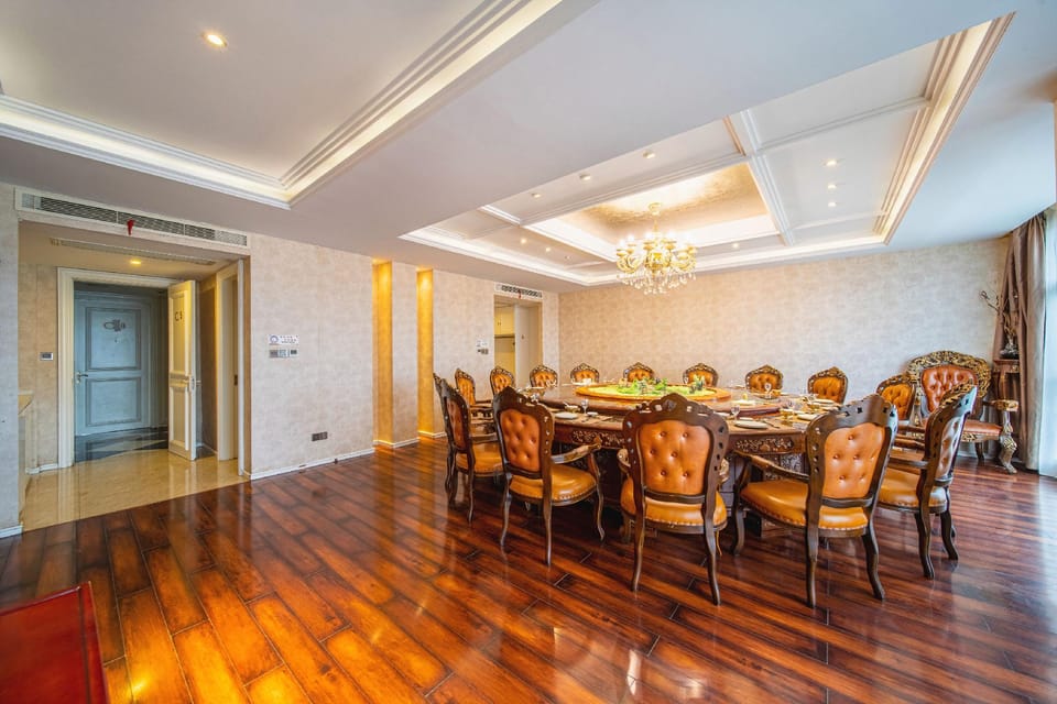 Lijin International Hotel (Binhai Sports Center Branch) Hotel in Jiangsu