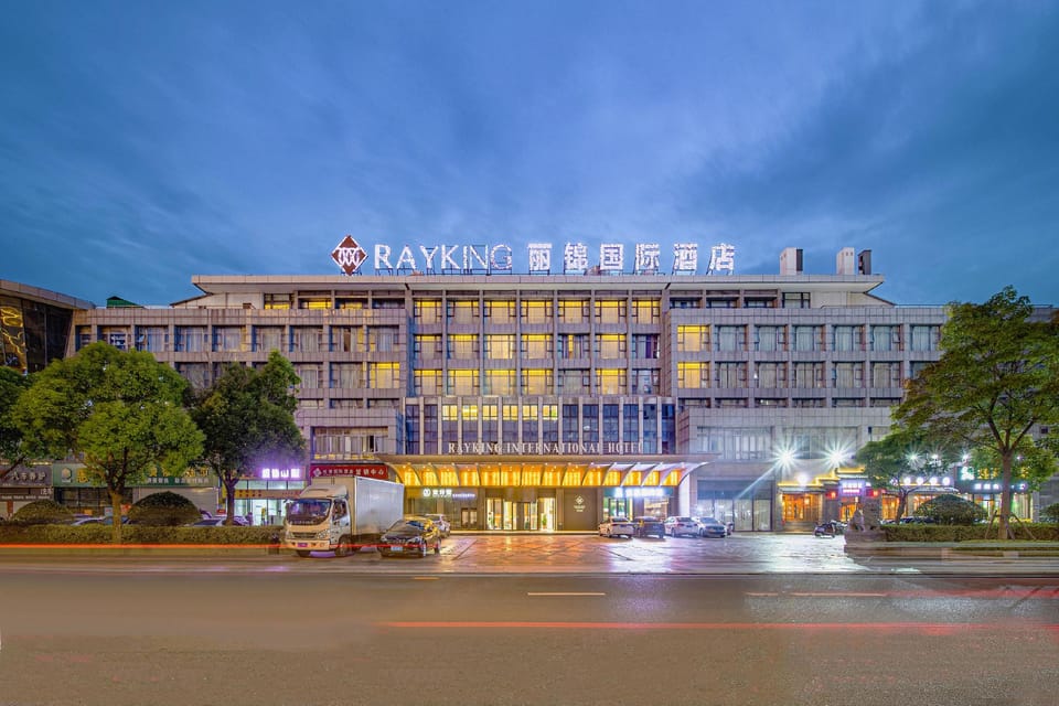 Lijin International Hotel (Binhai Sports Center Branch) Hotel in Jiangsu