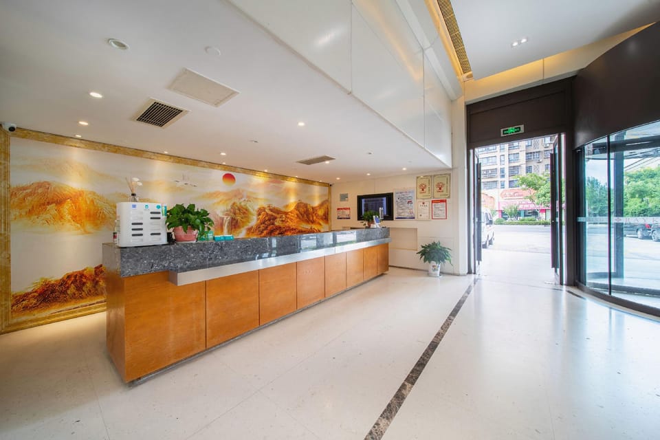Lijin International Hotel (Binhai Sports Center Branch) Hotel in Jiangsu