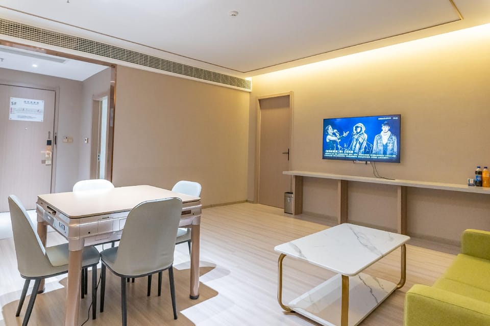 Huahong City Business Hotel Hotel in Jiangsu