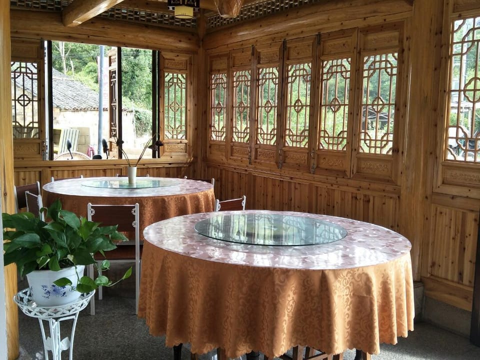 Yuebin Inn Hotel in Zhejiang