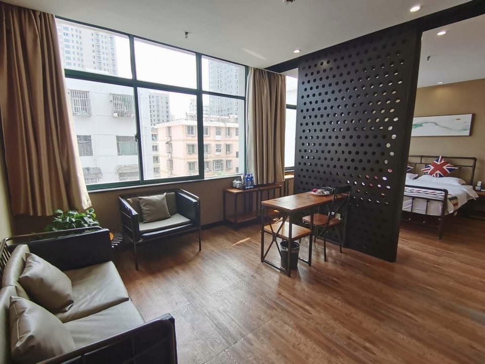 Nuoweiyun Hotel (Huaibei Railway Station Branch) Hotel in Jiangsu