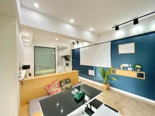Doushajia Projection Apartment (Dagang Yihua Square Shop) Hotel in Jiangsu