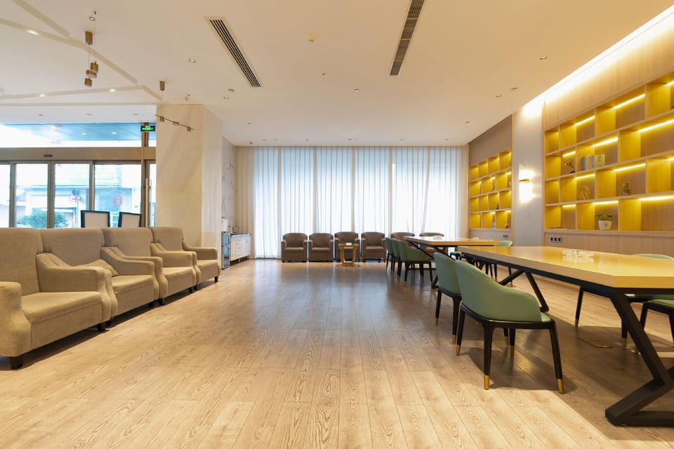Huaxuan Hotel Hotel in Zhejiang
