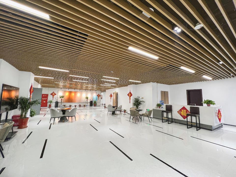 Bubble Giant Screen Cinema Apartment (Hengshanqiao Branch) Hotel in Suzhou