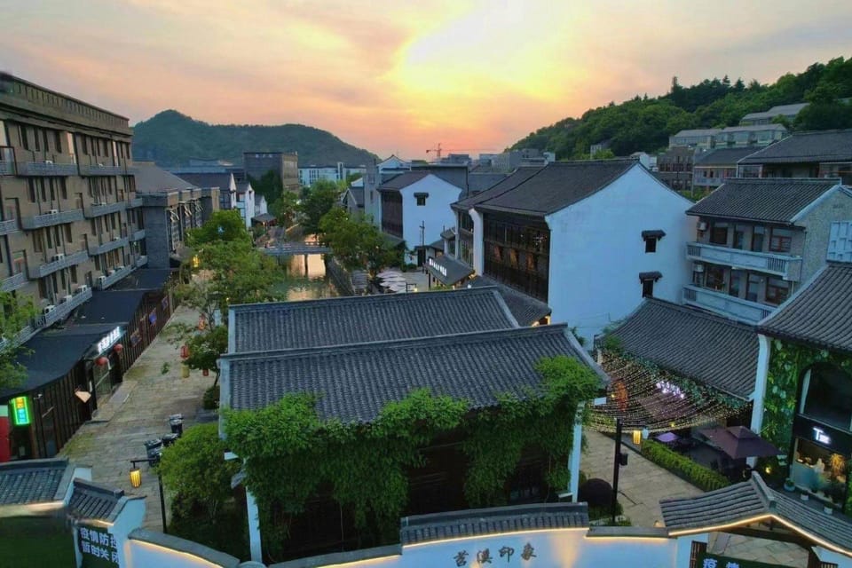 Home Inns-affiliated Ripple Cloud Hotel, Pingyao Square, Liangzhu Archaeological Site Park, Hangzhou Hotel in Hangzhou